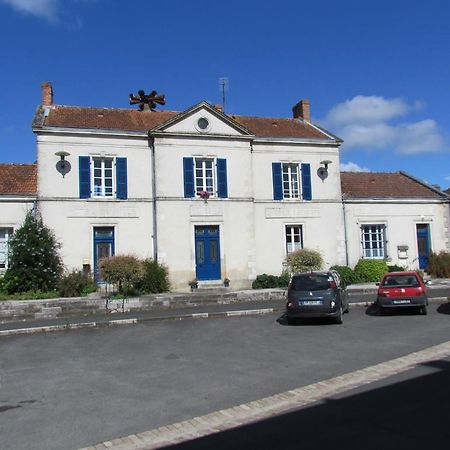 L'Ancien Hôtel de Ville Foussais Exterior foto